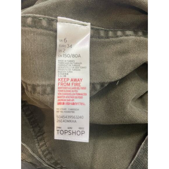 Topshop Camouflage print lightweight jacket size 2 Petite (chest 36) - Picture 7 of 10